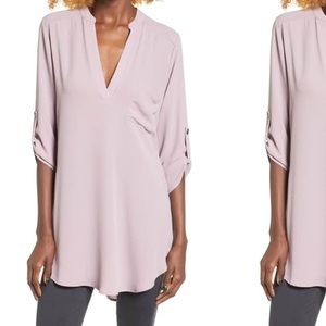Lush roll tab sleeve v-neck tunic, size XS